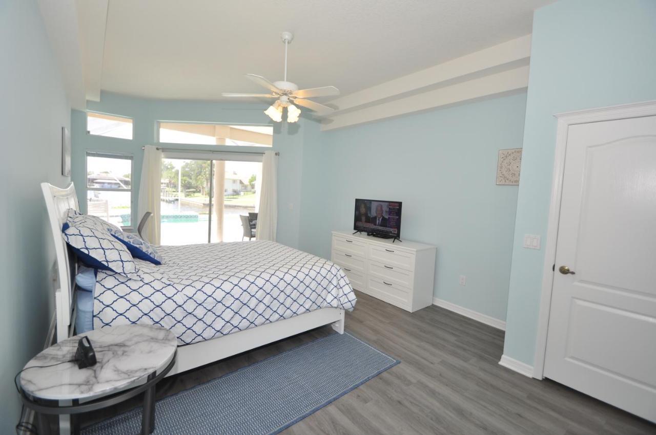 Sunset Bay Beautiful Pool Home - Bring Your Boat Or Jet Ski - Canal With Dock- Sleeps 10 - 4 Bd 팜 코스트 외부 사진